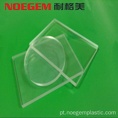 Placa plástica acrílica transparente